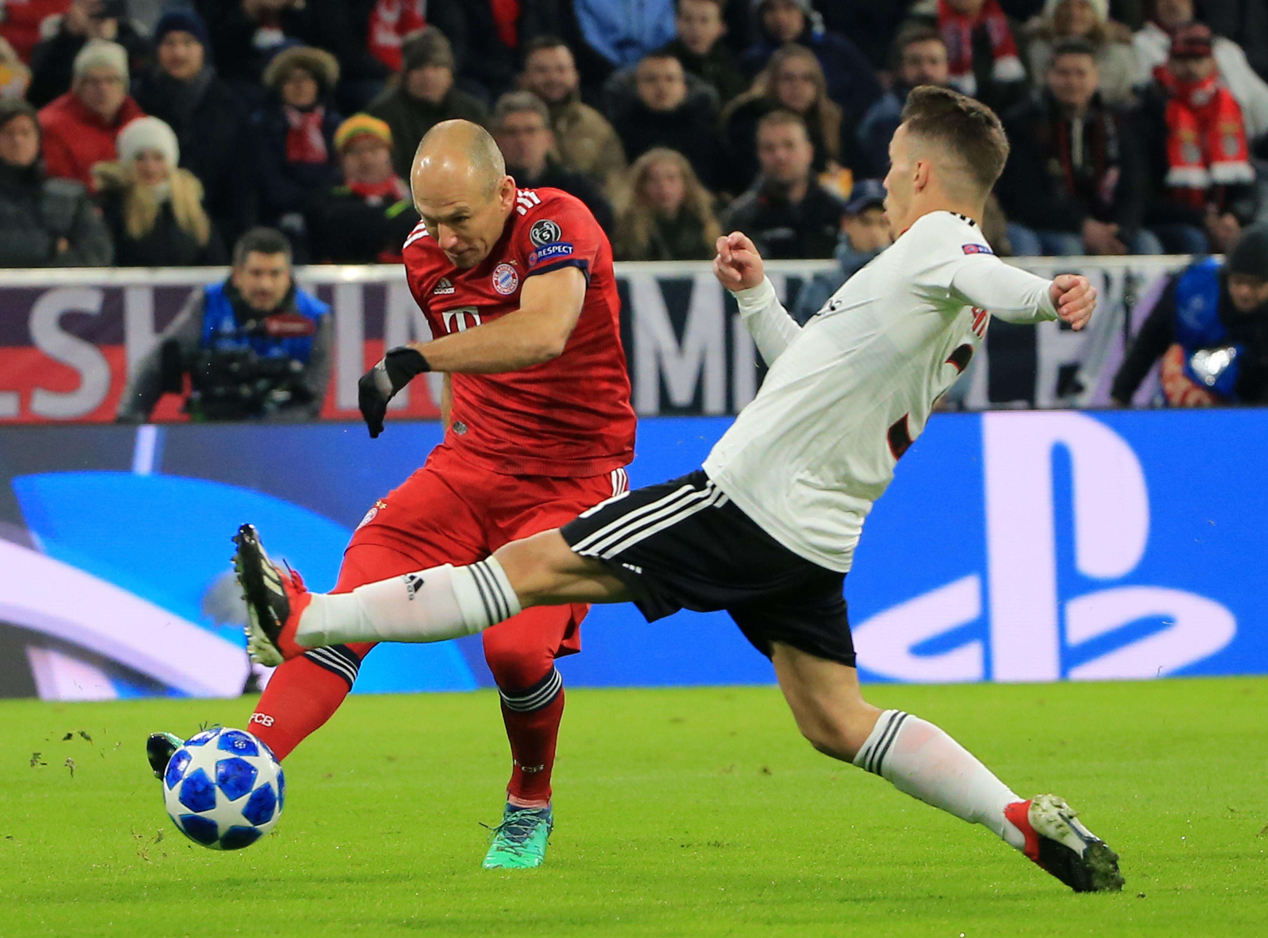 国际足球比赛荷兰队遭遇惨败 国际足球比赛荷兰队遭遇惨败