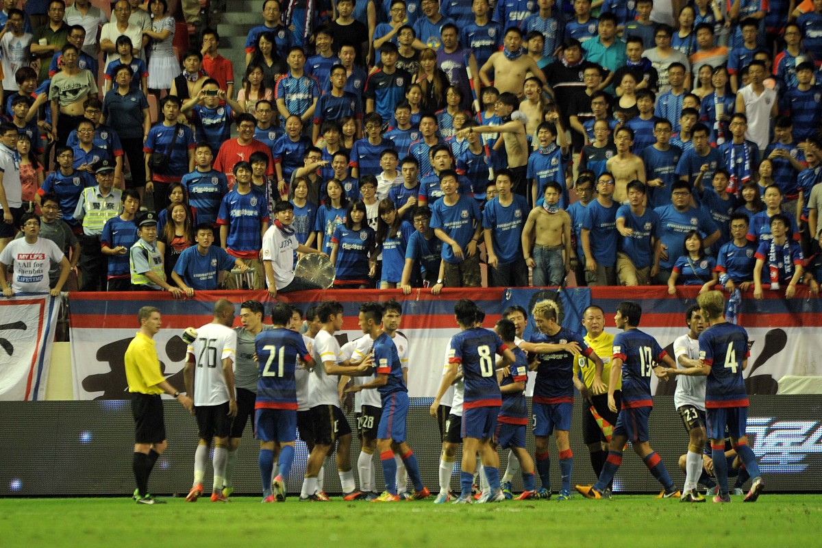 各大洲杯赛展开激烈角逐，西班牙豪取三连胜的简单介绍