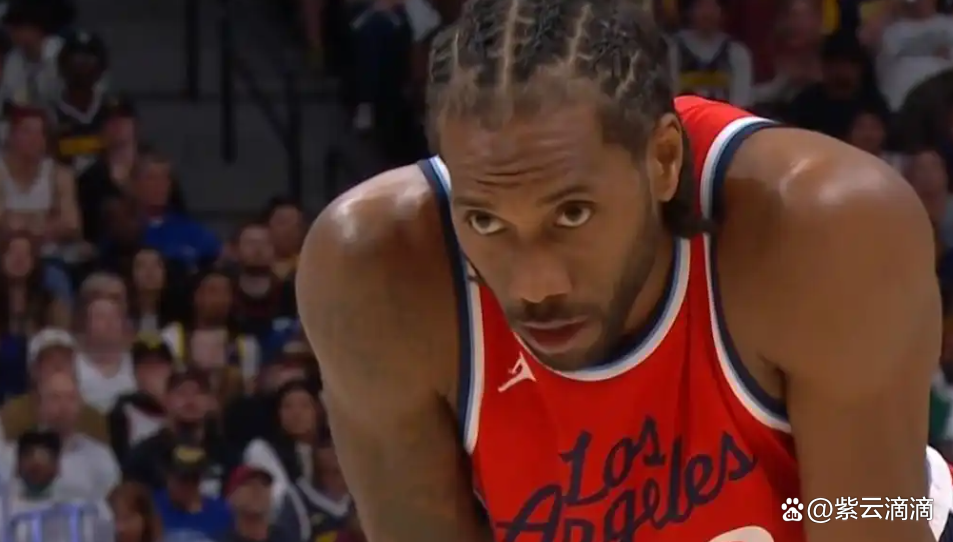 快船客场逆转掘金，莱纳德砍下30分