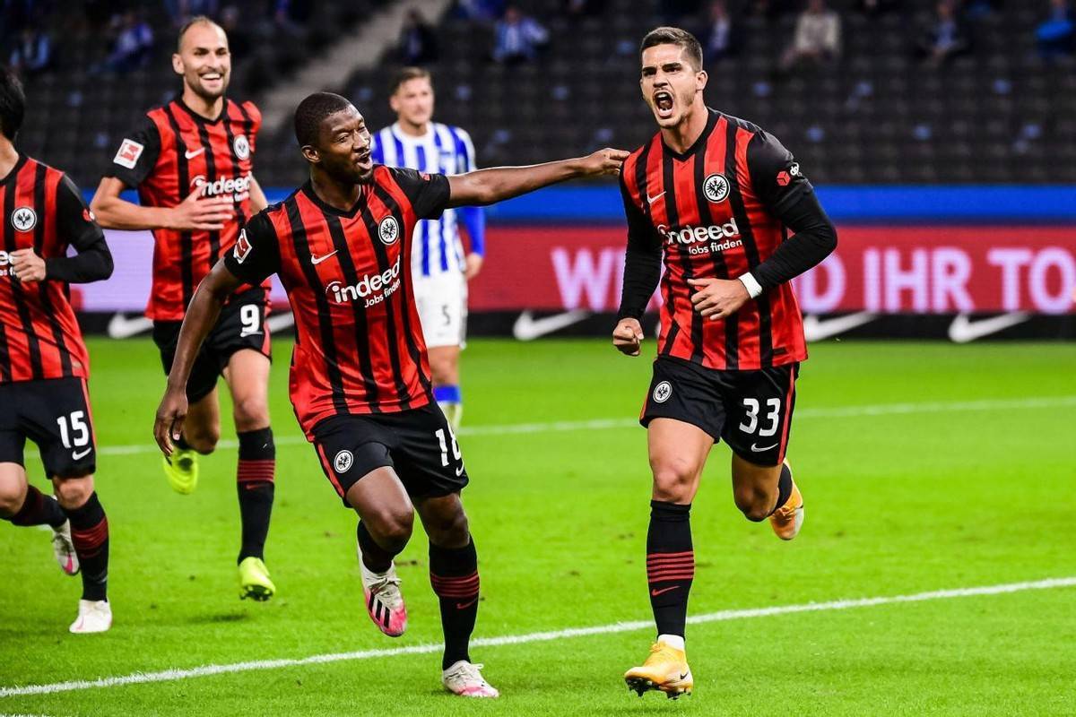 法兰克福主场告捷，击败汉诺威，德甲比赛胜利在握