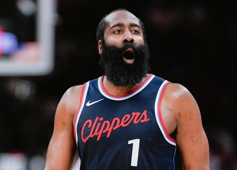 火箭胜灰熊，哈登砍下30分