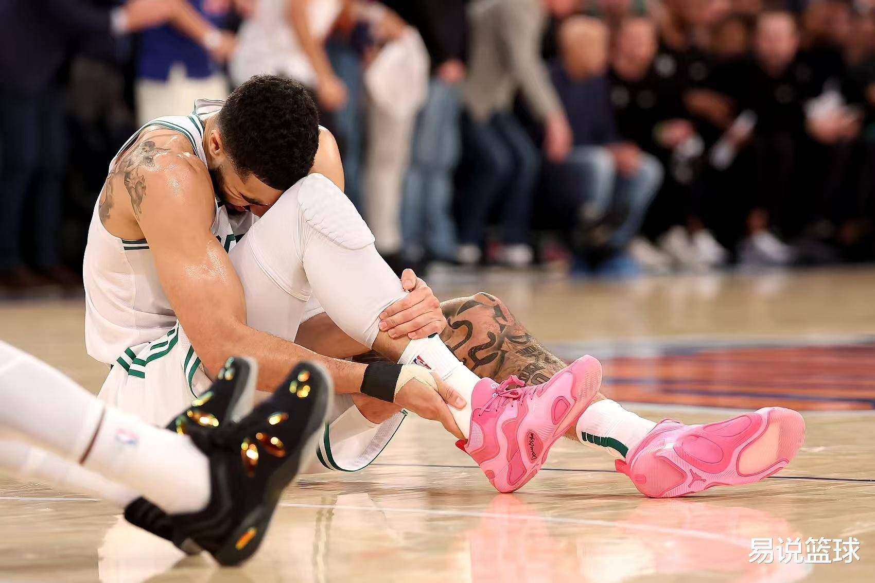 凯尔特人险胜骑士，布朗神奇绝杀