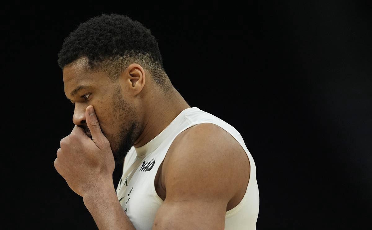 雄鹿击败太阳，东部球队表现抢眼