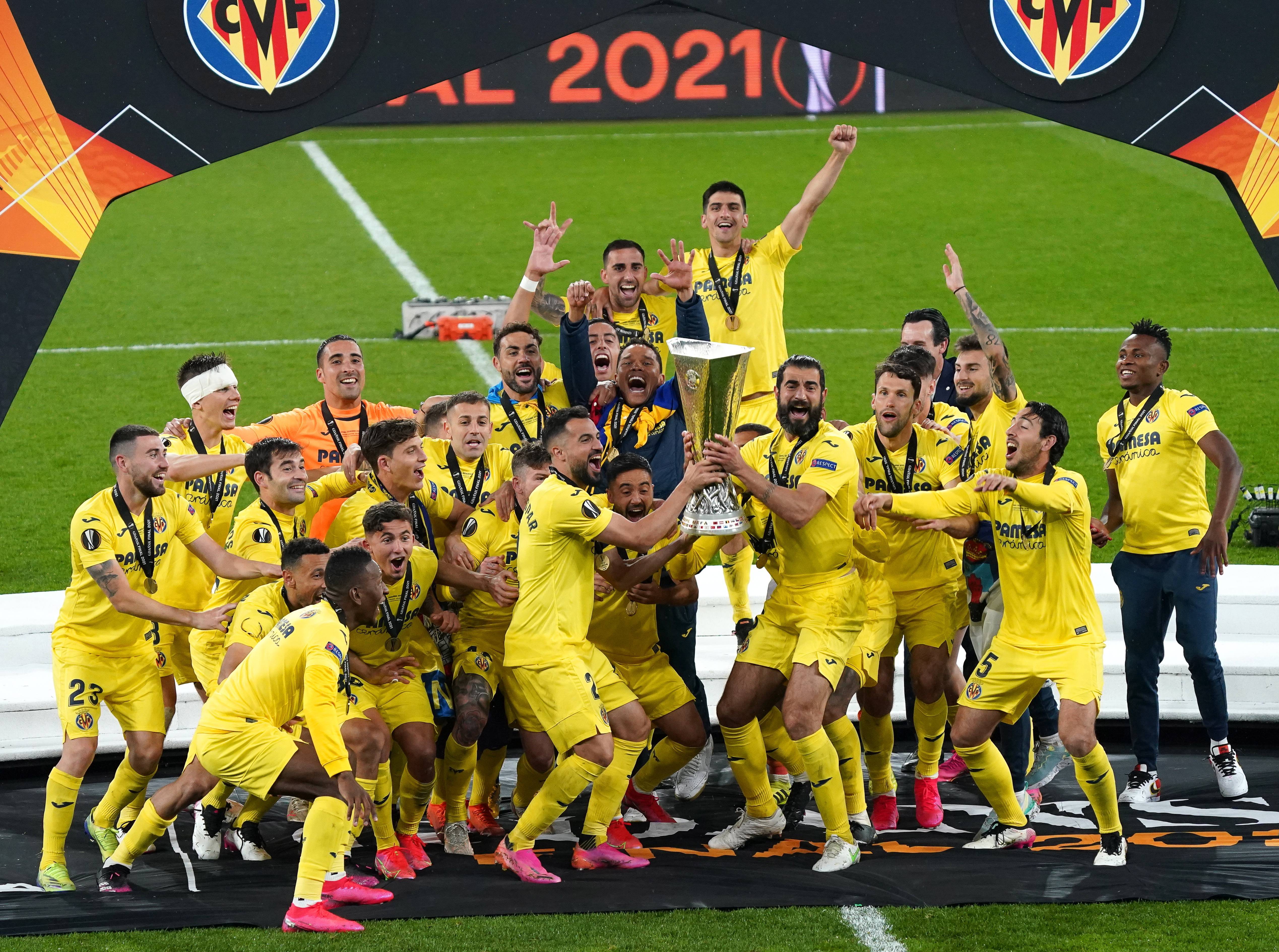 意大利绝杀决赛赢得欧洲杯冠军！