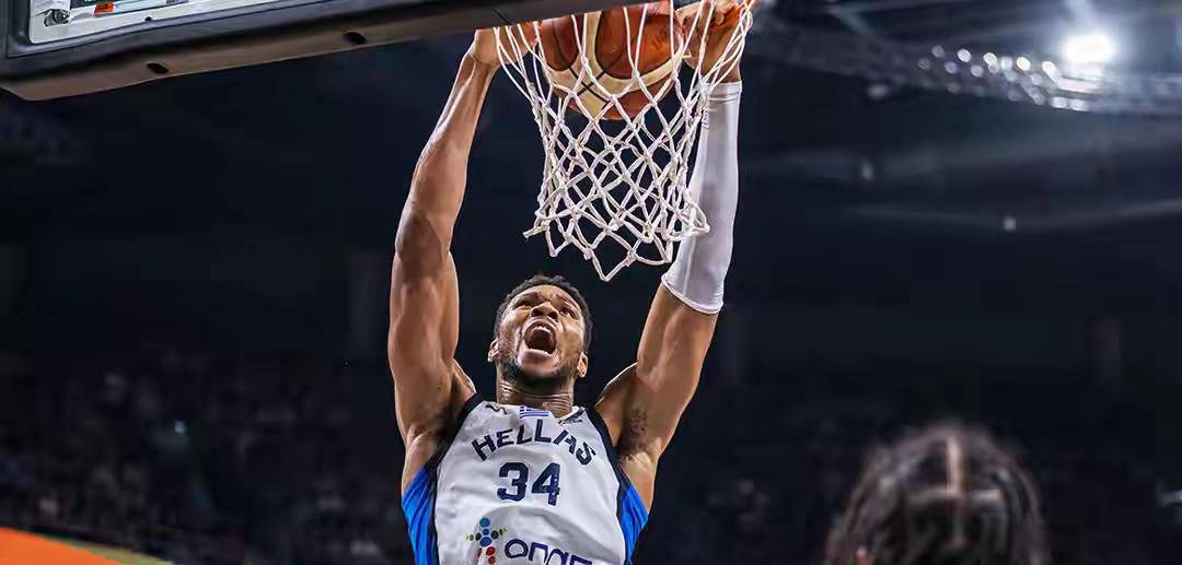 雄鹿主场击败勇士,字母哥独揽40+得分 雄鹿主场击败勇士,字母哥独揽40+得分