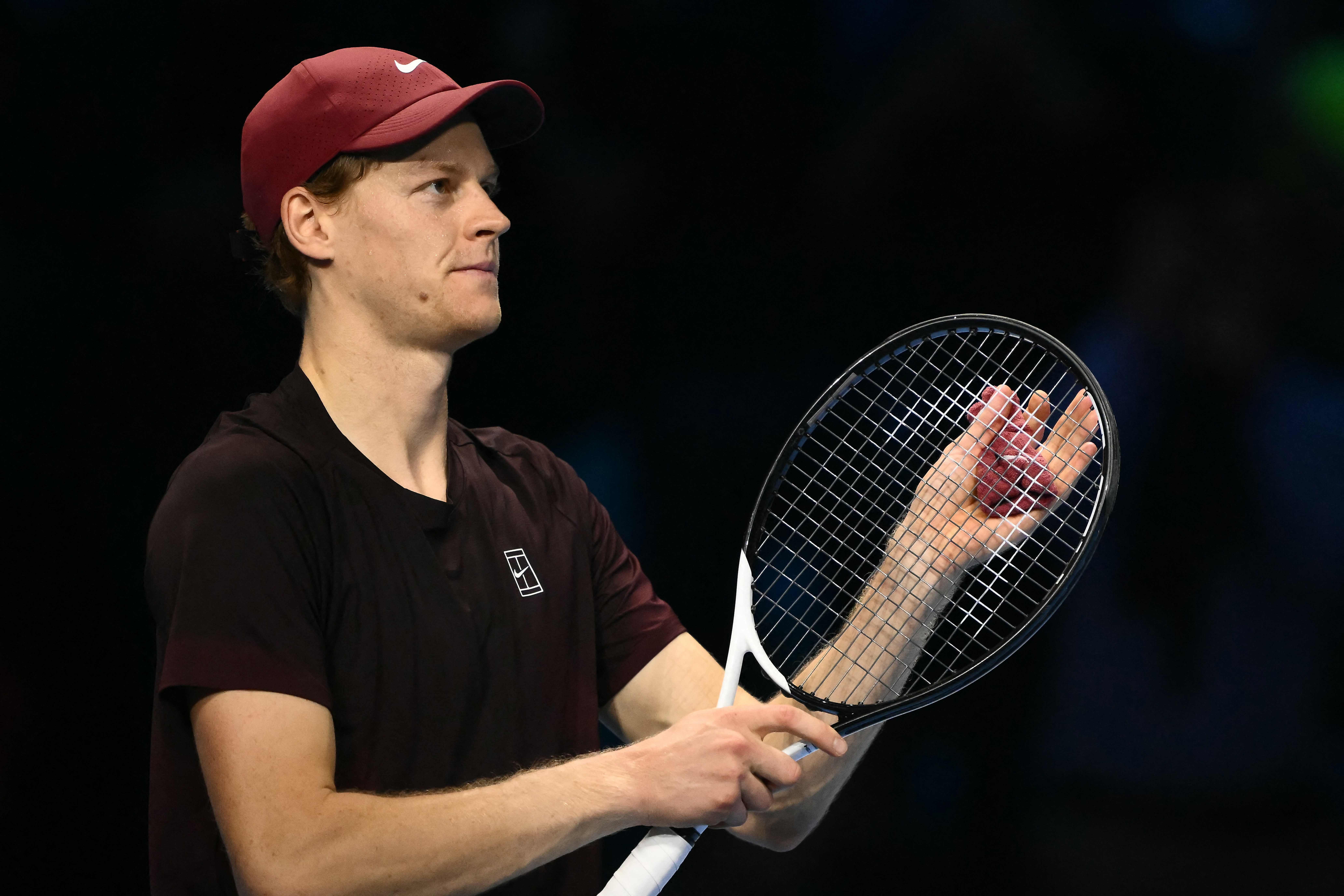 ATP总决赛碾压澳网，辛纳点燃赛场的简单介绍